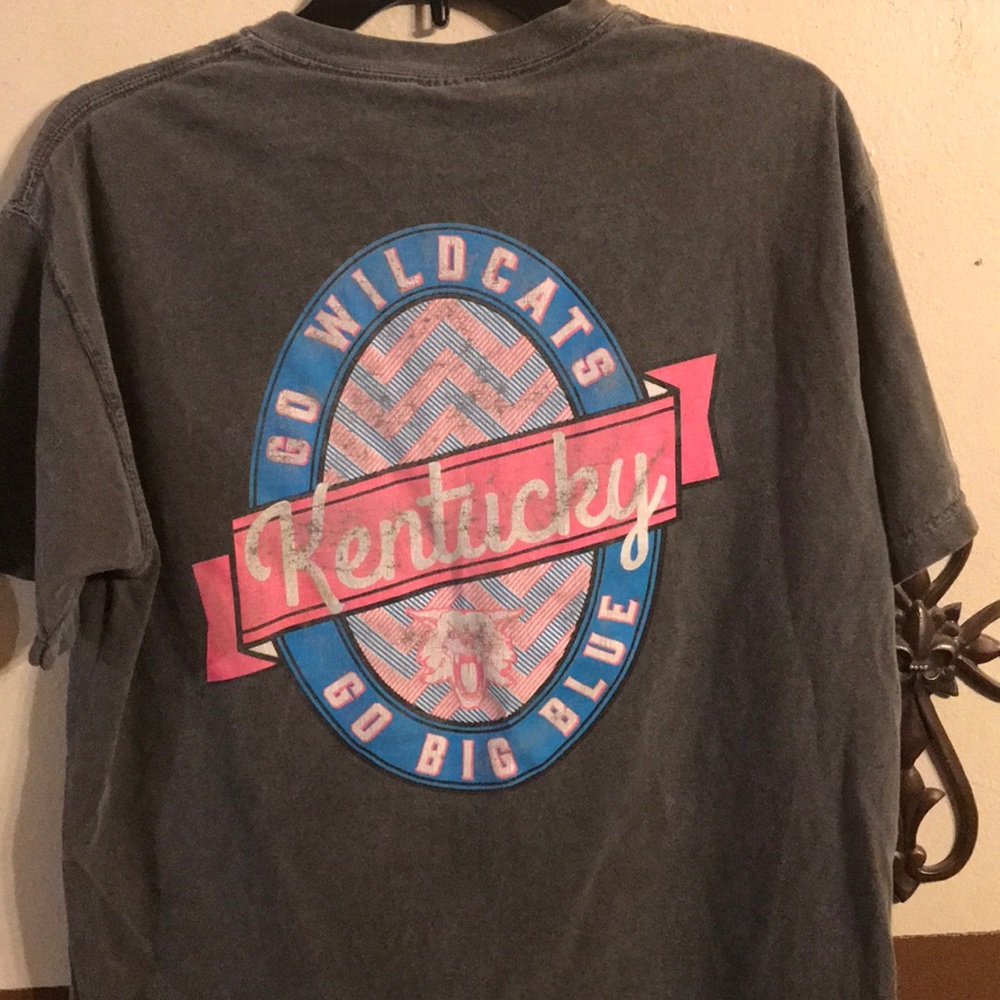 Comfort Color tee - Picture 3 of 4